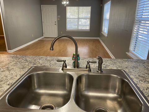 Tiny photo for 2719 W THARPE Street #18, Tallahassee, FL 32303 (MLS # 394321)