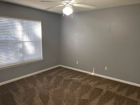 Tiny photo for 2719 W THARPE Street #18, Tallahassee, FL 32303 (MLS # 394321)