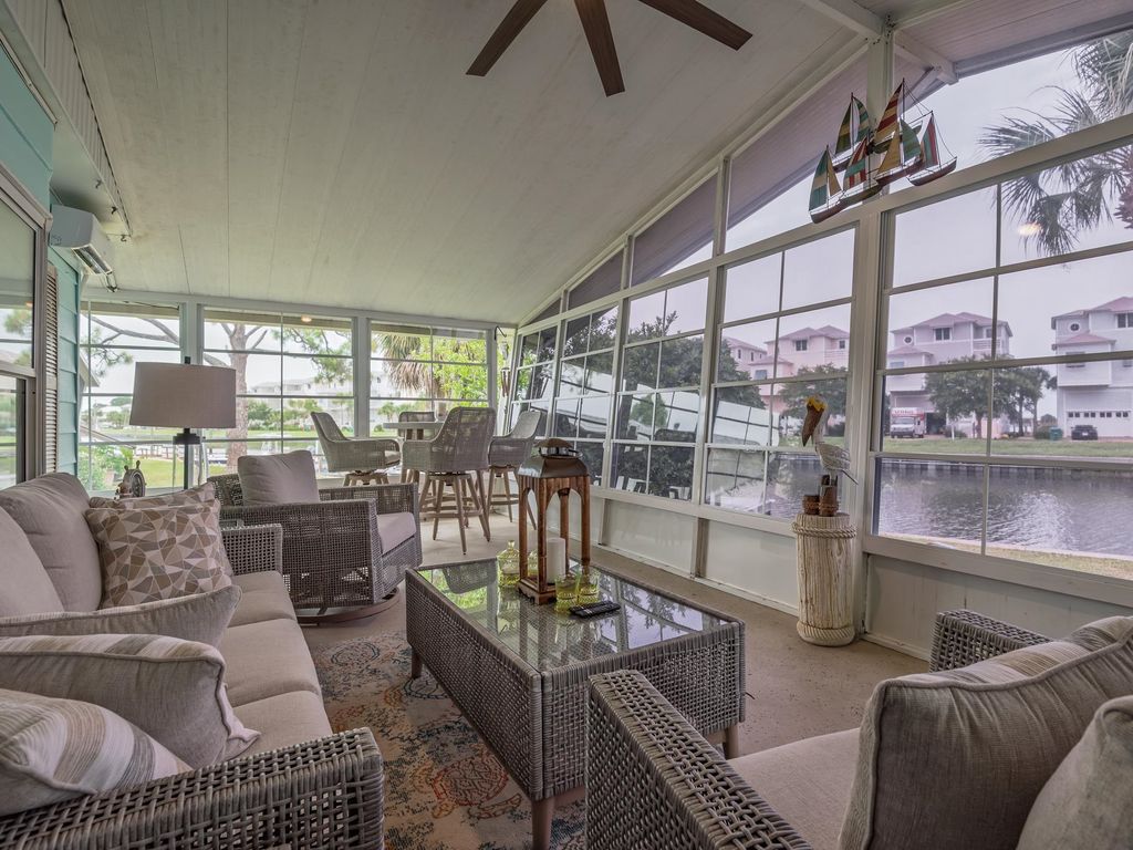 Photo of 33 Janet Drive, Crawfordville, FL 32327 (MLS # 401205)