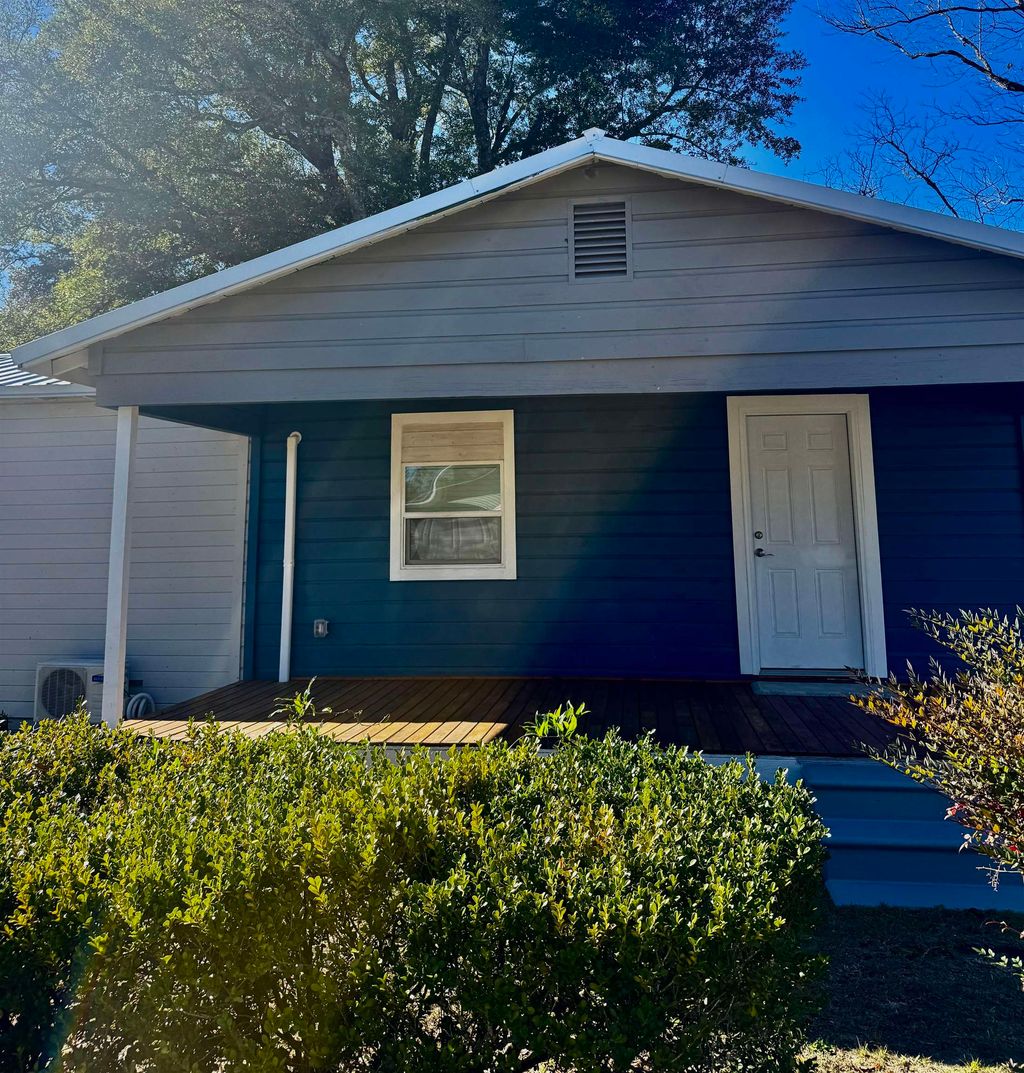 Photo of 209 Hardaway Highway, Chattahoochee, FL 32324 (MLS # 395089)