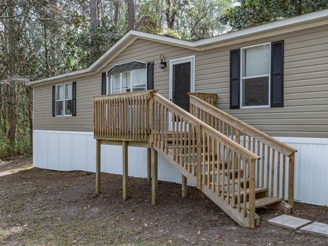 Tiny photo for 24525 Lanier Street, Tallahassee, FL 32310 (MLS # 396692)