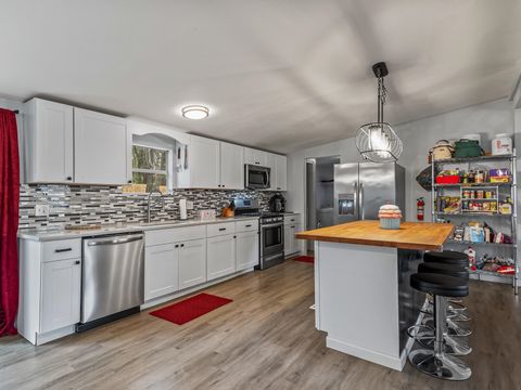 Tiny photo for 24525 Lanier Street, Tallahassee, FL 32310 (MLS # 396692)