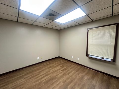 Tiny photo for 3370 NE Capital Circle Cir, Tallahassee, FL 32308 (MLS # 379957)