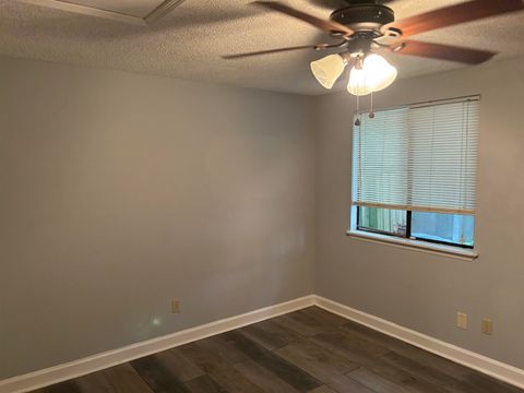 Tiny photo for 2331 SANDPIPER Street, Tallahassee, FL 32303 (MLS # 400960)