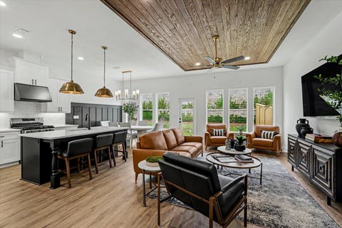 Tiny photo for 402 Bienville Place, Tallahassee, FL 32317 (MLS # 399772)