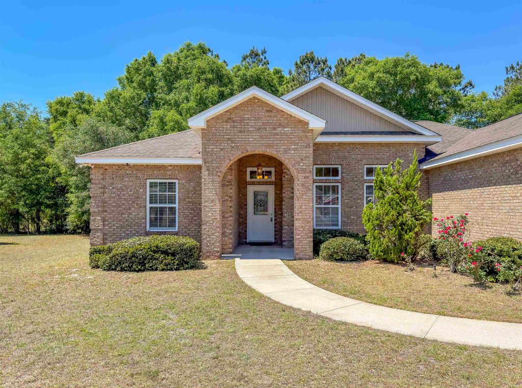 Photo of 332 Sand Pine Circle, Midway, FL 32343 (MLS # 398956)