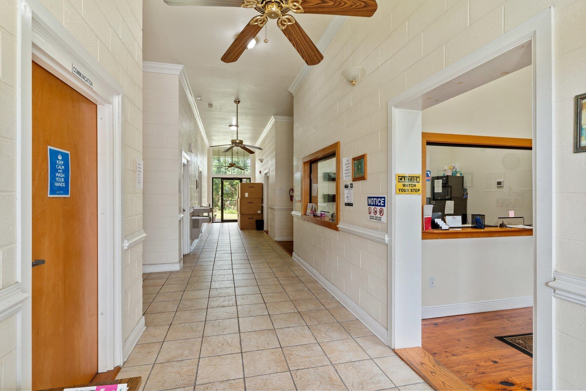 1476 SW Main Street