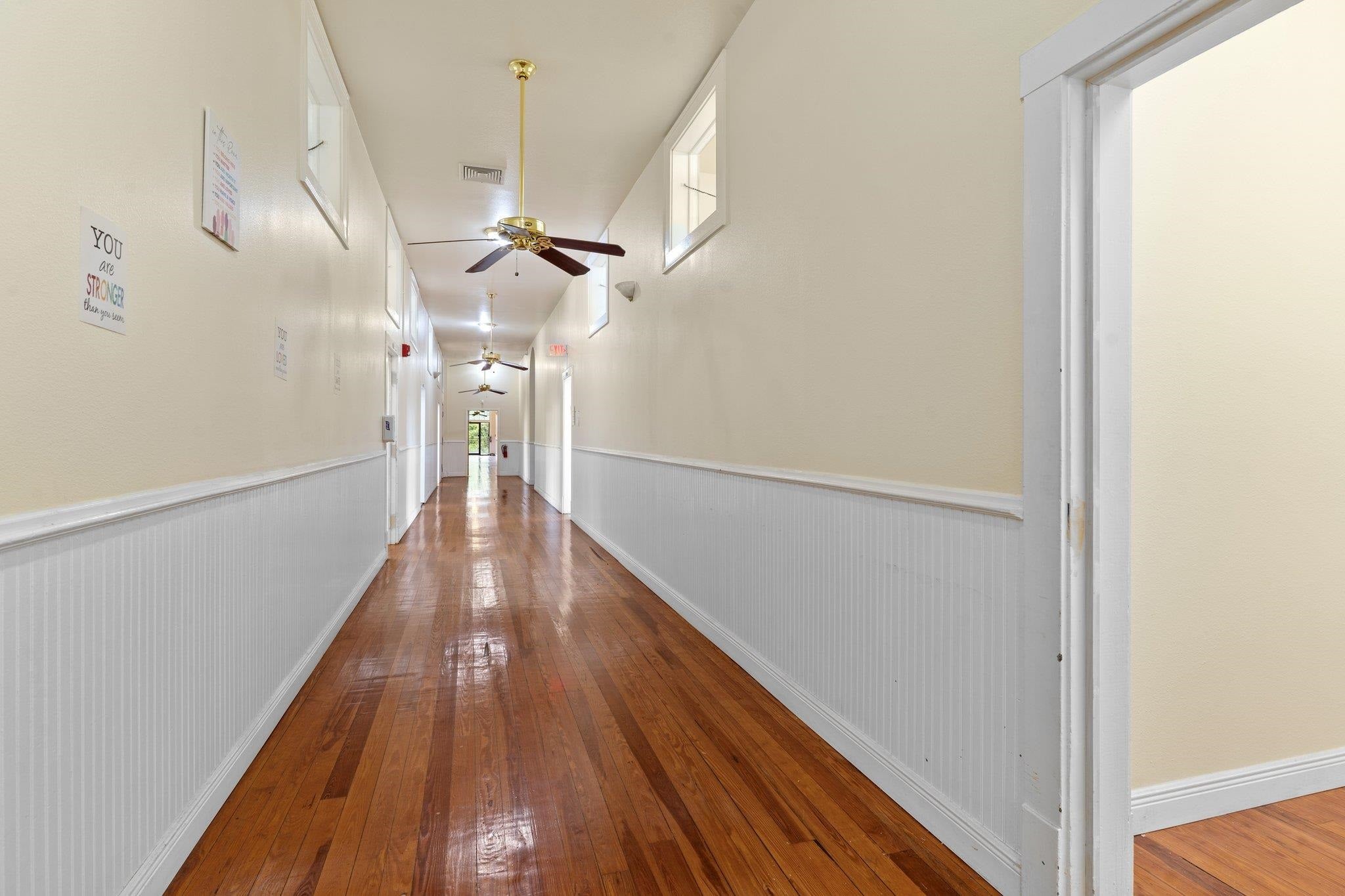 1476 SW Main Street