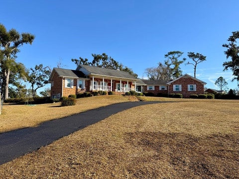 Photo of 588 NW Pickle Lane, Madison, FL 32340 (MLS # 400794)