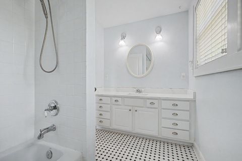 Tiny photo for 1112 Morningside Court, Tallahassee, FL 32301 (MLS # 401676)