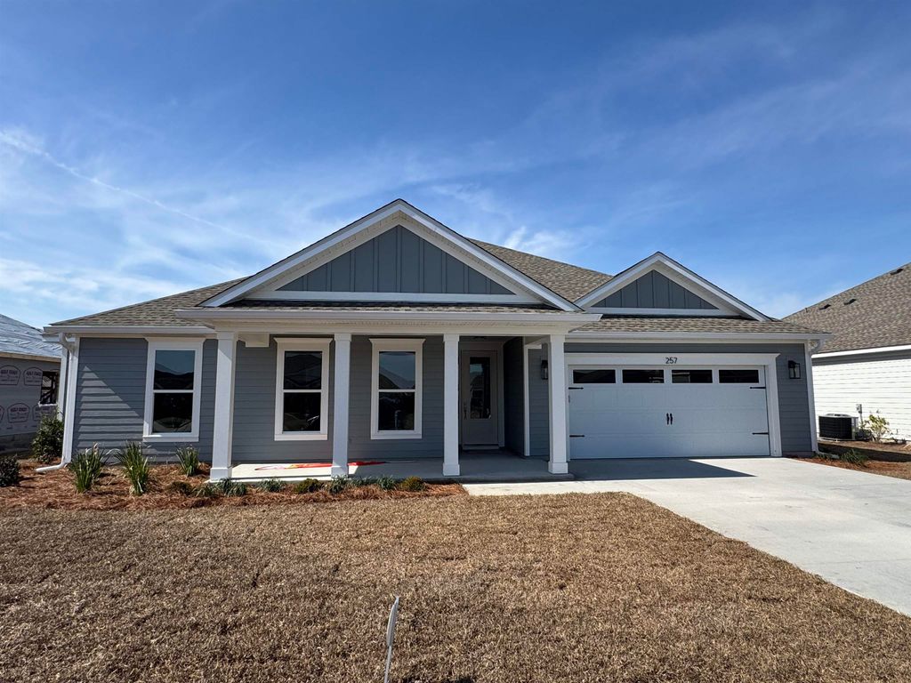 Photo of 17 Springdale Drive, Crawfordville, FL 32327 (MLS # 398769)