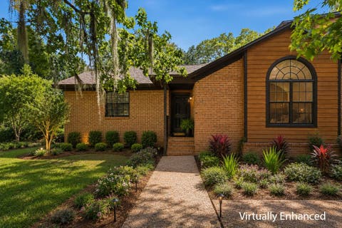 Photo of 4411 Stratfordshire Court, Tallahassee, FL 32309 (MLS # 402838)