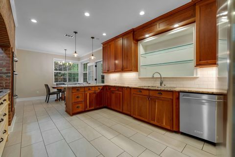 Tiny photo for 2313 HAVERHILL Road, Tallahassee, FL 32312 (MLS # 397862)