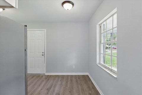 Tiny photo for 2034 Hillsborough Street, Tallahassee, FL 32310 (MLS # 387633)