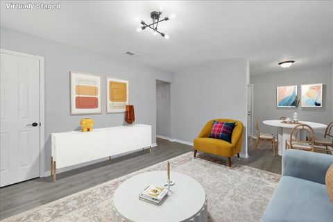 Tiny photo for 2034 Hillsborough Street, Tallahassee, FL 32310 (MLS # 387633)