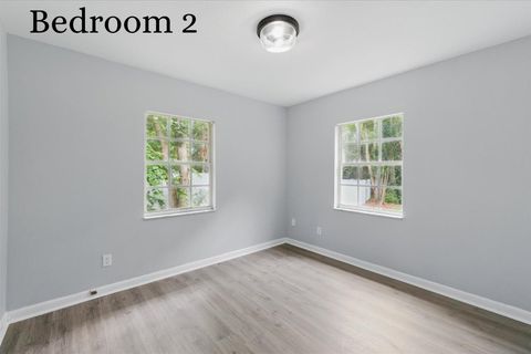 Tiny photo for 2034 Hillsborough Street, Tallahassee, FL 32310 (MLS # 387633)