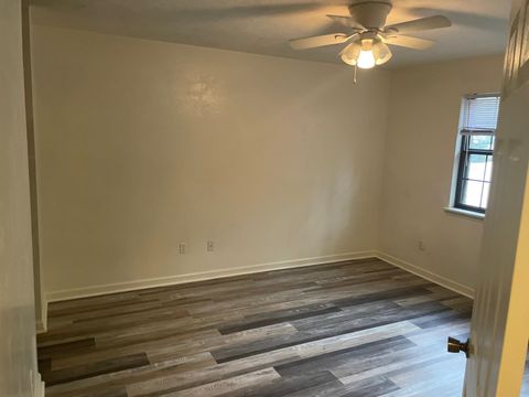 Tiny photo for 1873 LARETTE Drive #c, Tallahassee, FL 32301 (MLS # 363665)