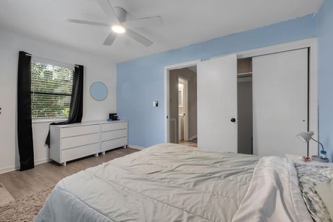 Tiny photo for 2036 HILLSBOROUGH Street, Tallahassee, FL 32310 (MLS # 400205)