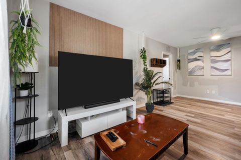 Tiny photo for 2036 HILLSBOROUGH Street, Tallahassee, FL 32310 (MLS # 400205)