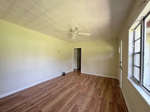 Tiny photo for 27 Mead Street, Greensboro, FL 32330 (MLS # 401855)