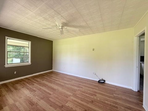 Tiny photo for 27 Mead Street, Greensboro, FL 32330 (MLS # 401855)