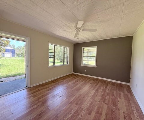 Tiny photo for 27 Mead Street, Greensboro, FL 32330 (MLS # 401855)