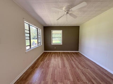 Tiny photo for 27 Mead Street, Greensboro, FL 32330 (MLS # 401855)
