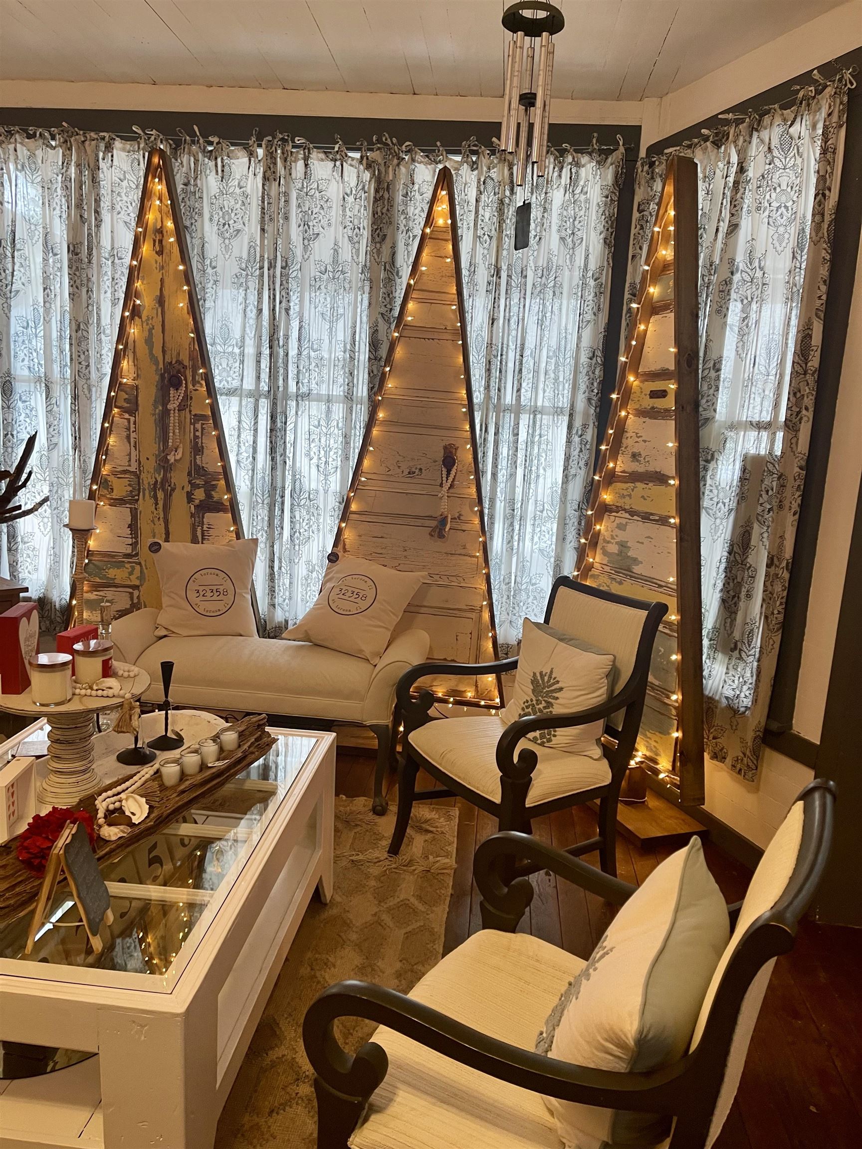 118 MUNICIPAL Avenue