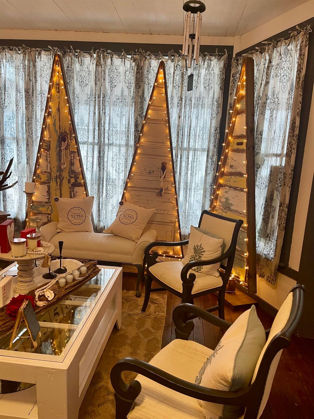 Photo of 118 MUNICIPAL Avenue, Sopchoppy, FL 32358 (MLS # 394996)