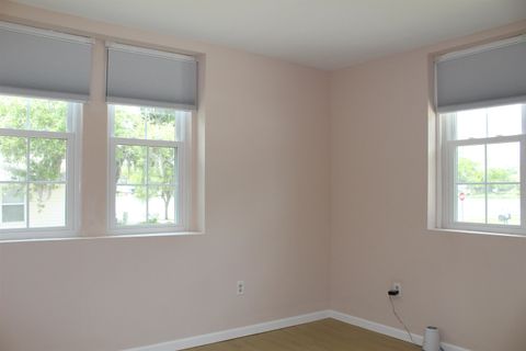 Tiny photo for 146 SE Bunker Street, Madison, FL 32340 (MLS # 399126)
