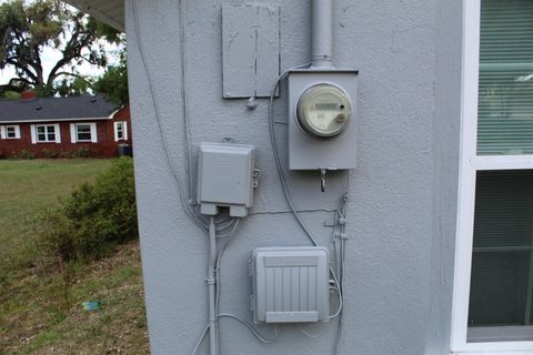 Tiny photo for 146 SE Bunker Street, Madison, FL 32340 (MLS # 399126)