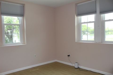 Tiny photo for 146 SE Bunker Street, Madison, FL 32340 (MLS # 399126)