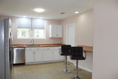 Tiny photo for 146 SE Bunker Street, Madison, FL 32340 (MLS # 399126)