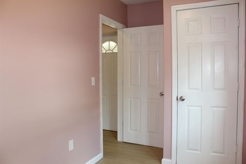 Tiny photo for 146 SE Bunker Street, Madison, FL 32340 (MLS # 399126)