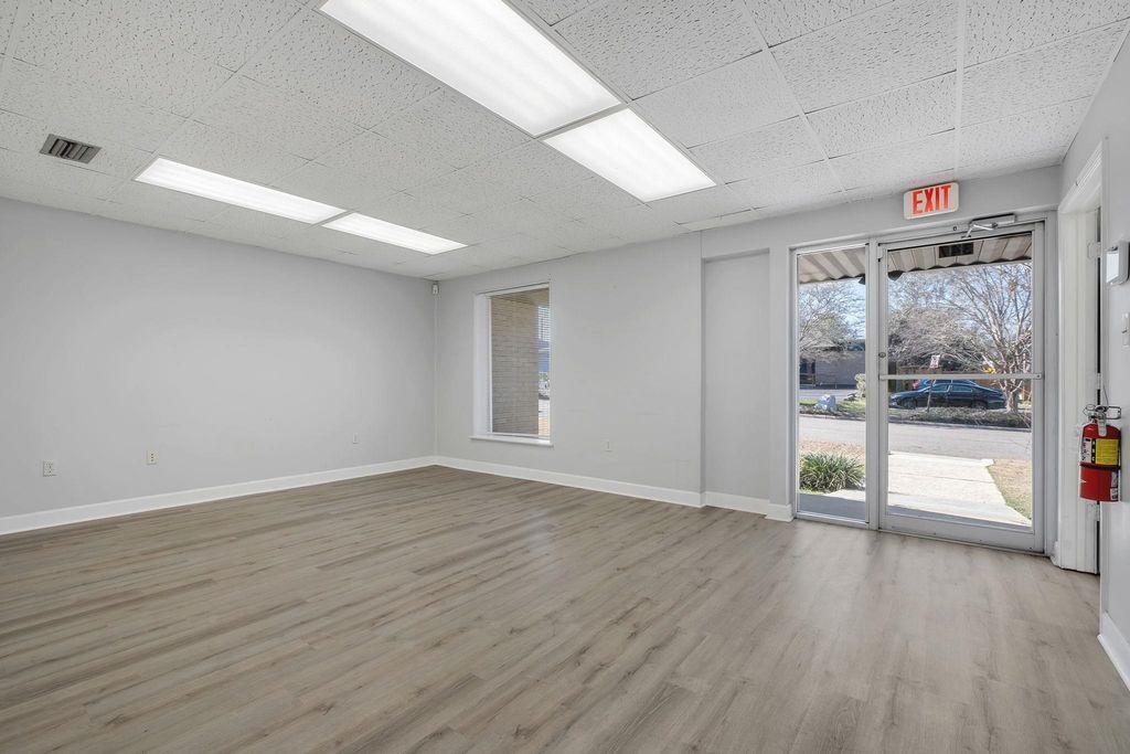 Photo of 345 Office Plaza Drive, Tallahassee, FL 32308 (MLS # 398691)