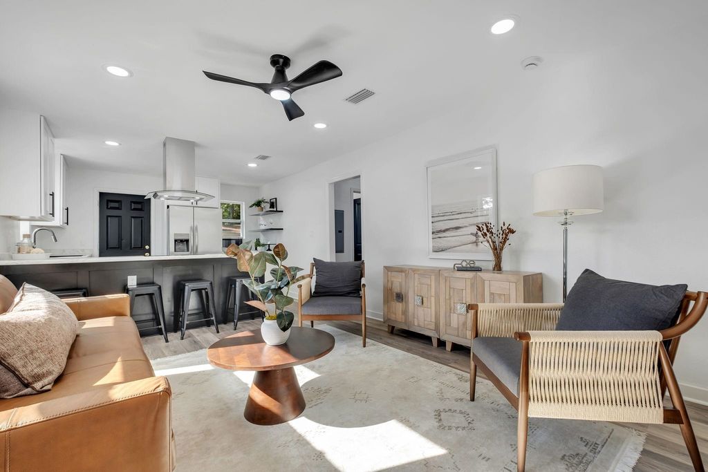 Photo of 1410 Coleman Street, Tallahassee, FL 32310 (MLS # 397116)