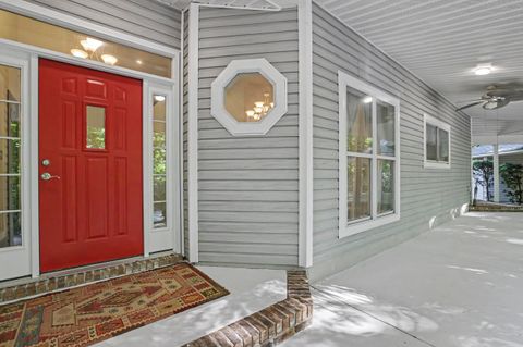 Tiny photo for 3545 TRILLIUM Court, Tallahassee, FL 32312 (MLS # 398333)
