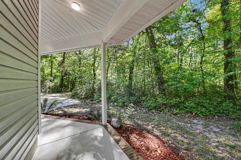Tiny photo for 3545 TRILLIUM Court, Tallahassee, FL 32312 (MLS # 398333)