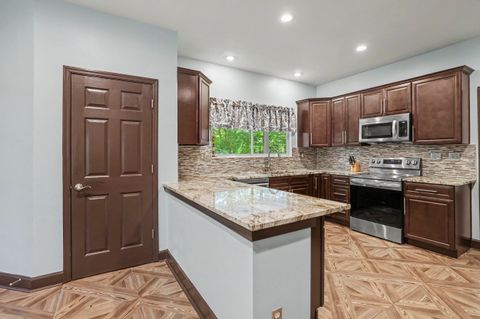 Tiny photo for 3545 TRILLIUM Court, Tallahassee, FL 32312 (MLS # 398333)