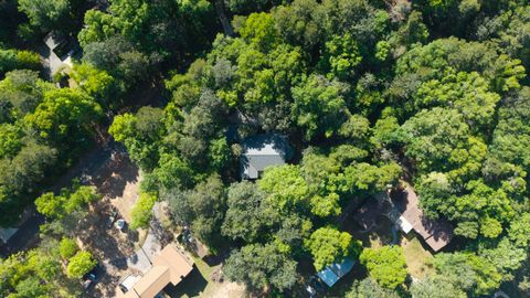 Tiny photo for 3545 TRILLIUM Court, Tallahassee, FL 32312 (MLS # 398333)