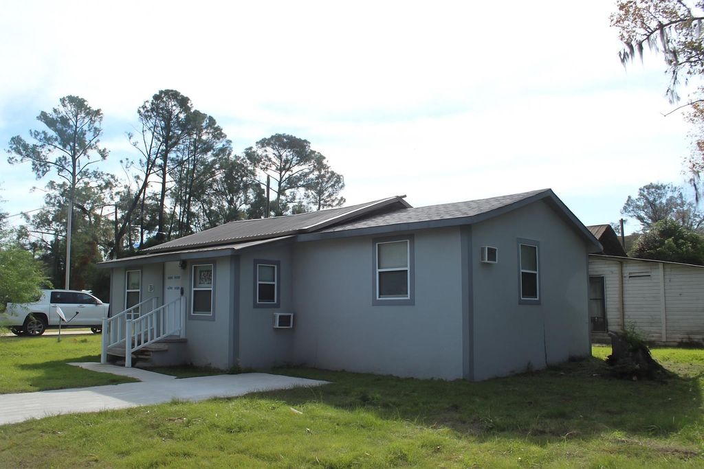 Photo of 409 SW Obadiah Street, Greenville, FL 32331 (MLS # 393480)