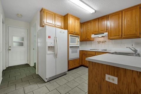 Tiny photo for 8719 SALAMANCA Court, Tallahassee, FL 32311 (MLS # 397988)