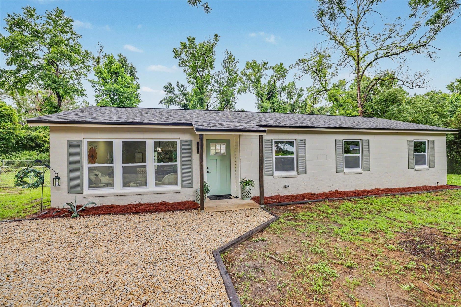 73 W Bryant Court