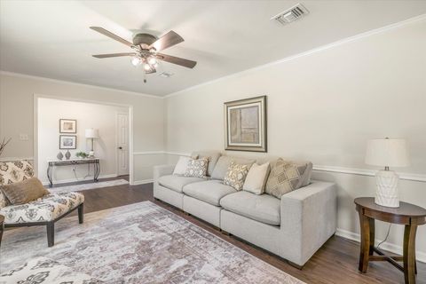 Tiny photo for 3109 Shamrock Street, Tallahassee, FL 32309 (MLS # 393753)