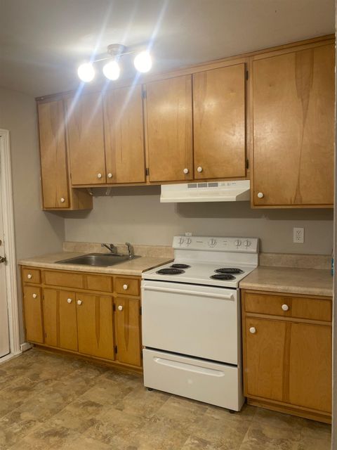Tiny photo for 910 Wadsworth Street #-, Tallahassee, FL 32304 (MLS # 399385)
