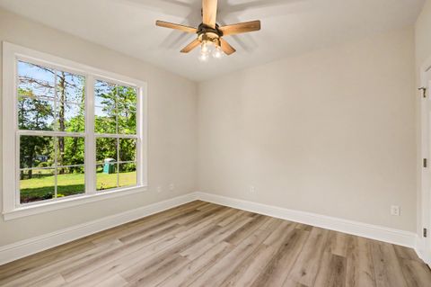Tiny photo for 116 Bannerman Road, Tallahassee, FL 32312 (MLS # 399998)