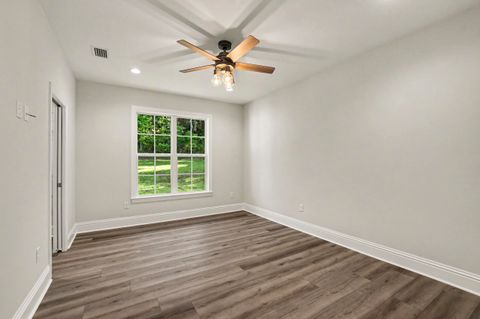 Tiny photo for 116 Bannerman Road, Tallahassee, FL 32312 (MLS # 399998)