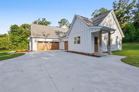 Tiny photo for 116 Bannerman Road, Tallahassee, FL 32312 (MLS # 399998)