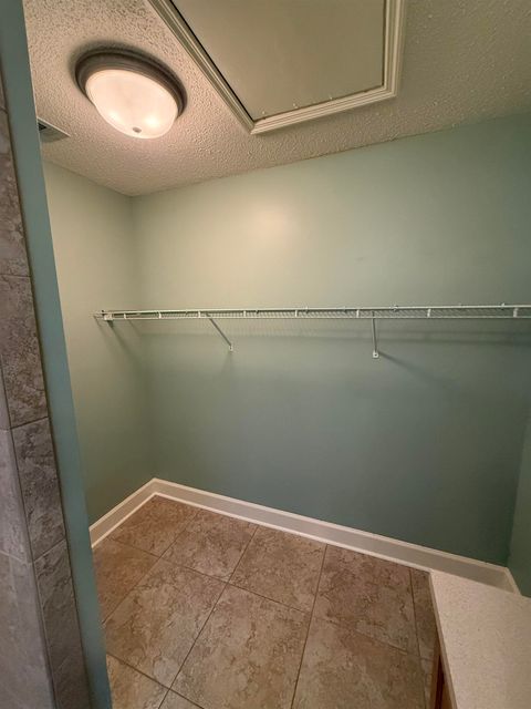 Tiny photo for 172 NE Villas Court, Tallahassee, FL 32303 (MLS # 398728)