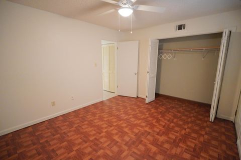 Tiny photo for 2335 Parrot Lane, Tallahassee, FL 32303 (MLS # 400244)